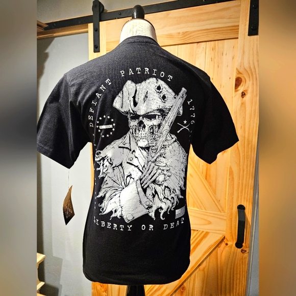 Howitzer Mfg Other - Patriot Skeleton Graphic Tshirt